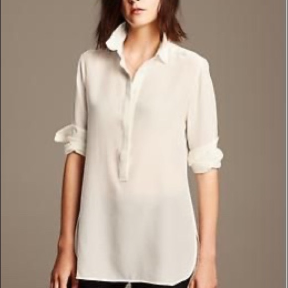 Banana Republic Tops - Donating 9/21 Banana Republic 100 Pure Silk Blouse